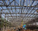 鄭萬鐵路鄭州東動車所鋼結(jié)構(gòu)工程主體吊裝全部完成