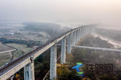 �㽭�ɾӣ����F�h�����ɾ�