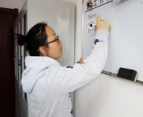 ���۶�����