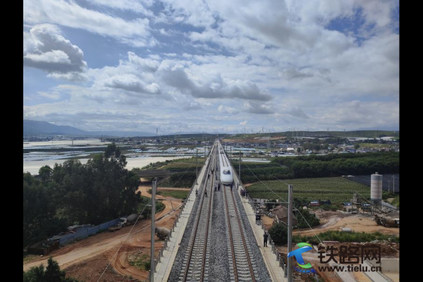 ���F���F�z��M�W�R�����Ŀ �M�й����_ͨǰ���T����