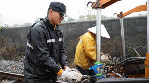 ���ֹ��նβ����L�������O�䱣��ȫ