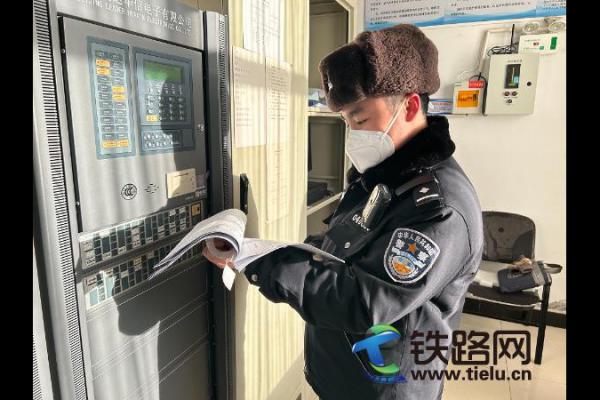  �a�ֺ���܇վ�ɳ�������Ȳ���λ�_չ�����z��