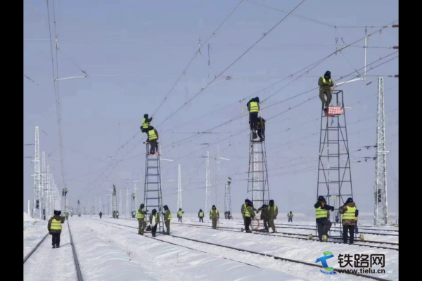 ���Fһ�ּ��F(tu��n)늄�(w��)�������޹�˾�����F·늚⻯���� �(xi��ng)