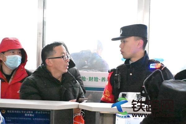 �����¡�����ɫ��00���¾����\���w�