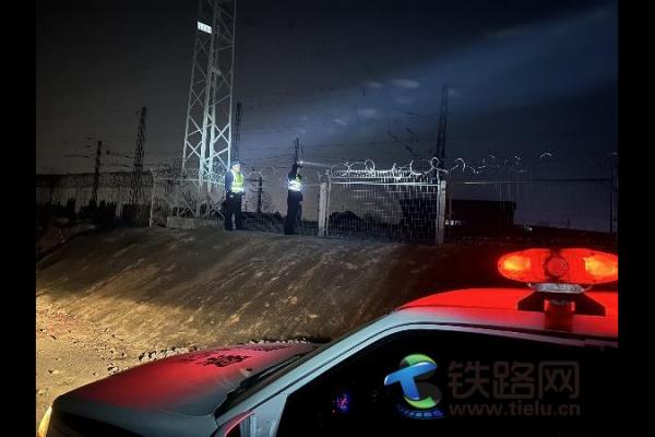 ����F·�����_չҹ�g����Є�