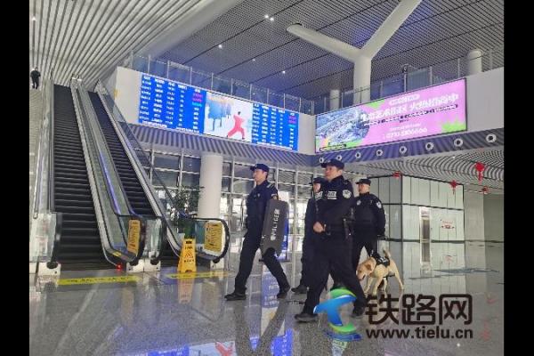 ����F���yȮѲ߉�oƽ��