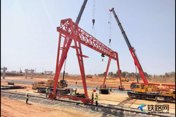 ���Fһ�֎׃�(n��i)���R���F·䁼ܻ������_(t��i)���T(m��n)���M�b���O(sh��)