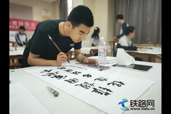 ��FԺ�ɹ��e�k�ڶ��Ç��Ұ�ȫ���}�������