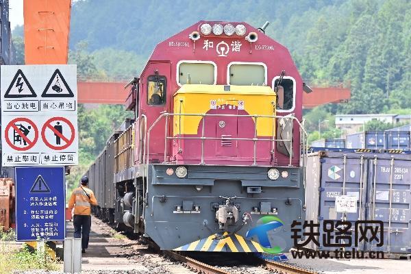 �F��F·�������ģ����Ʒ���������I���\����