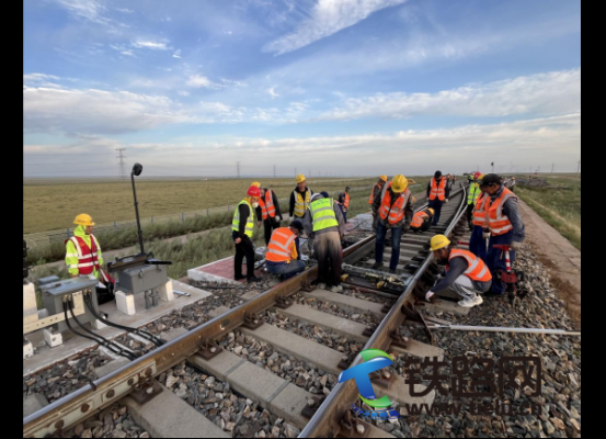 ��Ȫ�F·��̖���칤�����w�깤